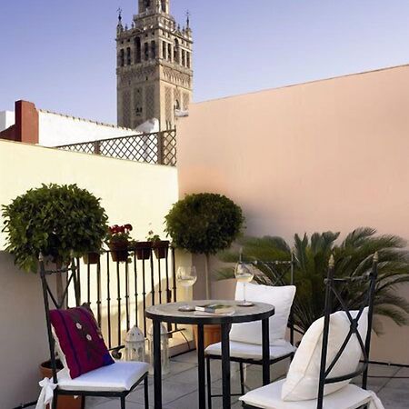 Life Apartments Giralda Suites Sevilla Kamer foto